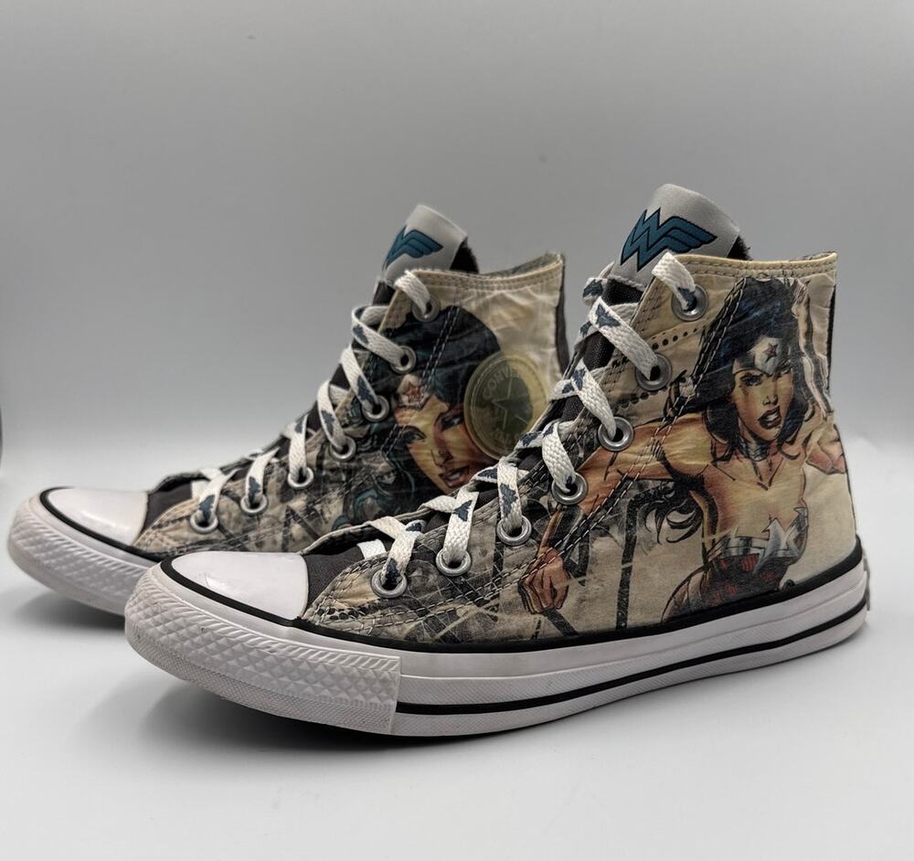 Converse Chuck Taylor All Stars Hi Tops Women's 8 Men's 6 Wonder Woman DC Comics